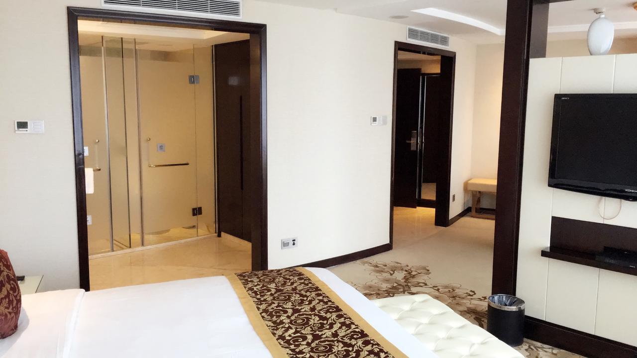 Chunjiang Lushan Hotel Шэньчжэнь Экстерьер фото