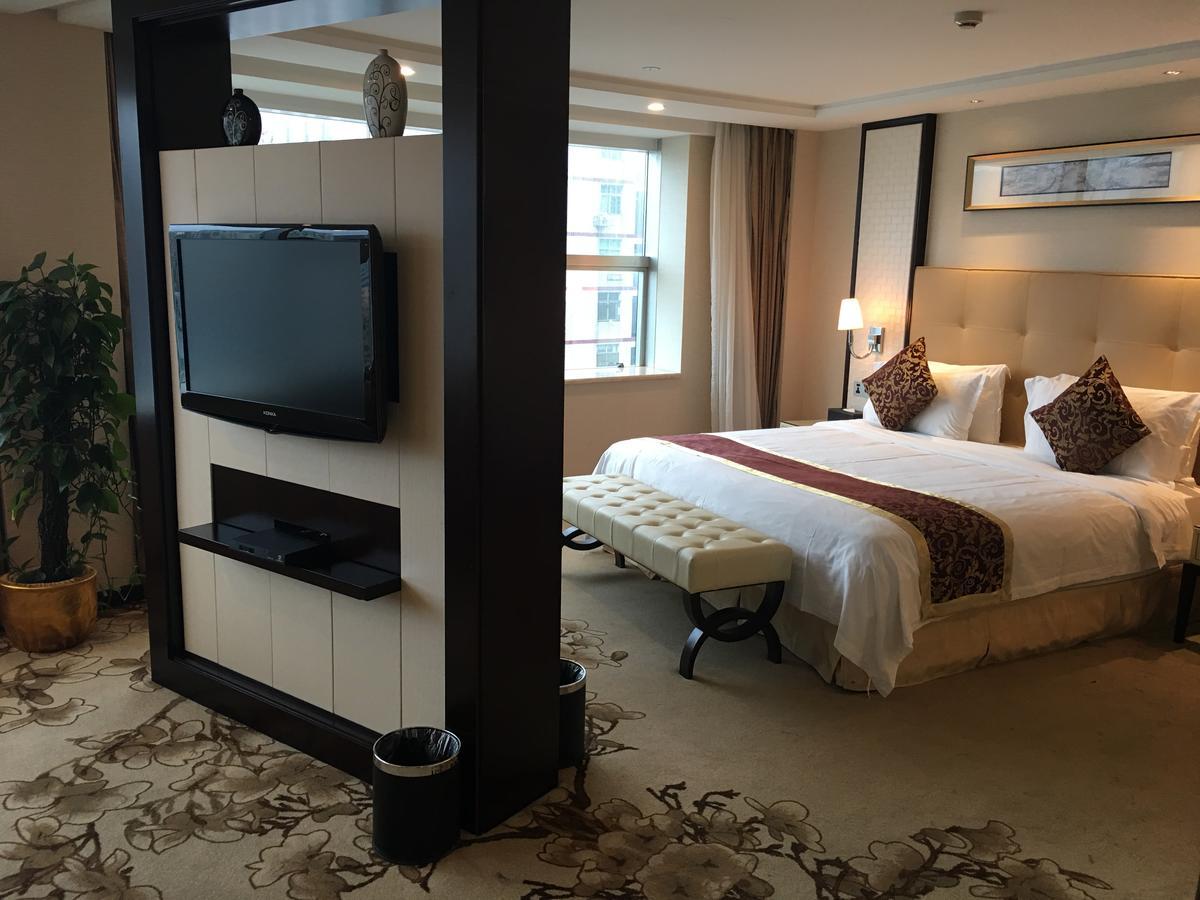 Chunjiang Lushan Hotel Шэньчжэнь Экстерьер фото