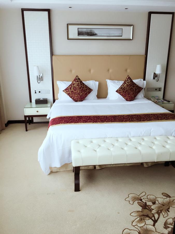 Chunjiang Lushan Hotel Шэньчжэнь Экстерьер фото