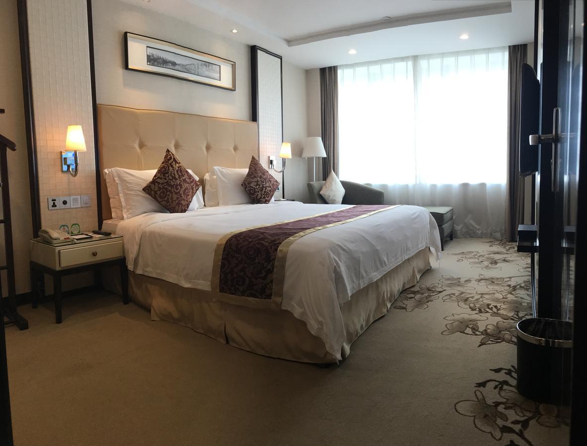 Chunjiang Lushan Hotel Шэньчжэнь Экстерьер фото