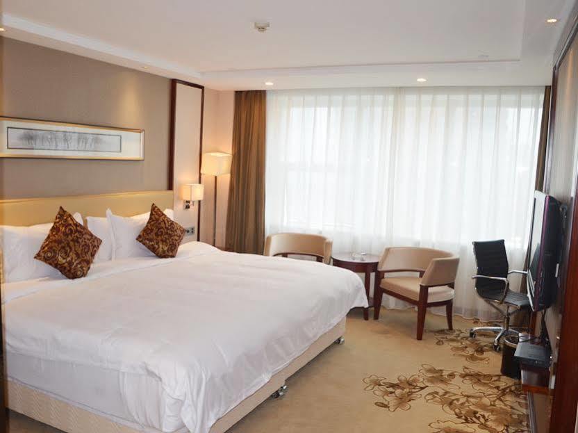 Chunjiang Lushan Hotel Шэньчжэнь Экстерьер фото